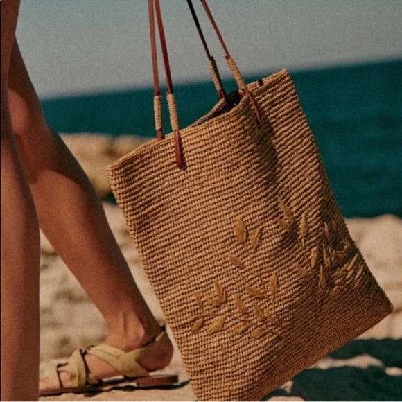 Sezane Rare Francisco Woven Tote Bag - Picture 4 of 10